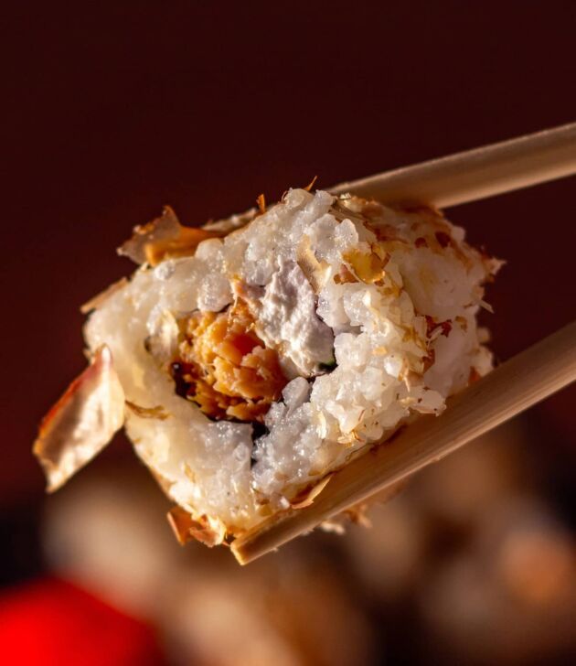 Crispy tempura sushi roll - Image 2