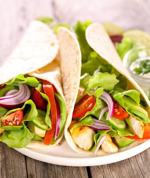 Grilled chicken wrap - Image 2